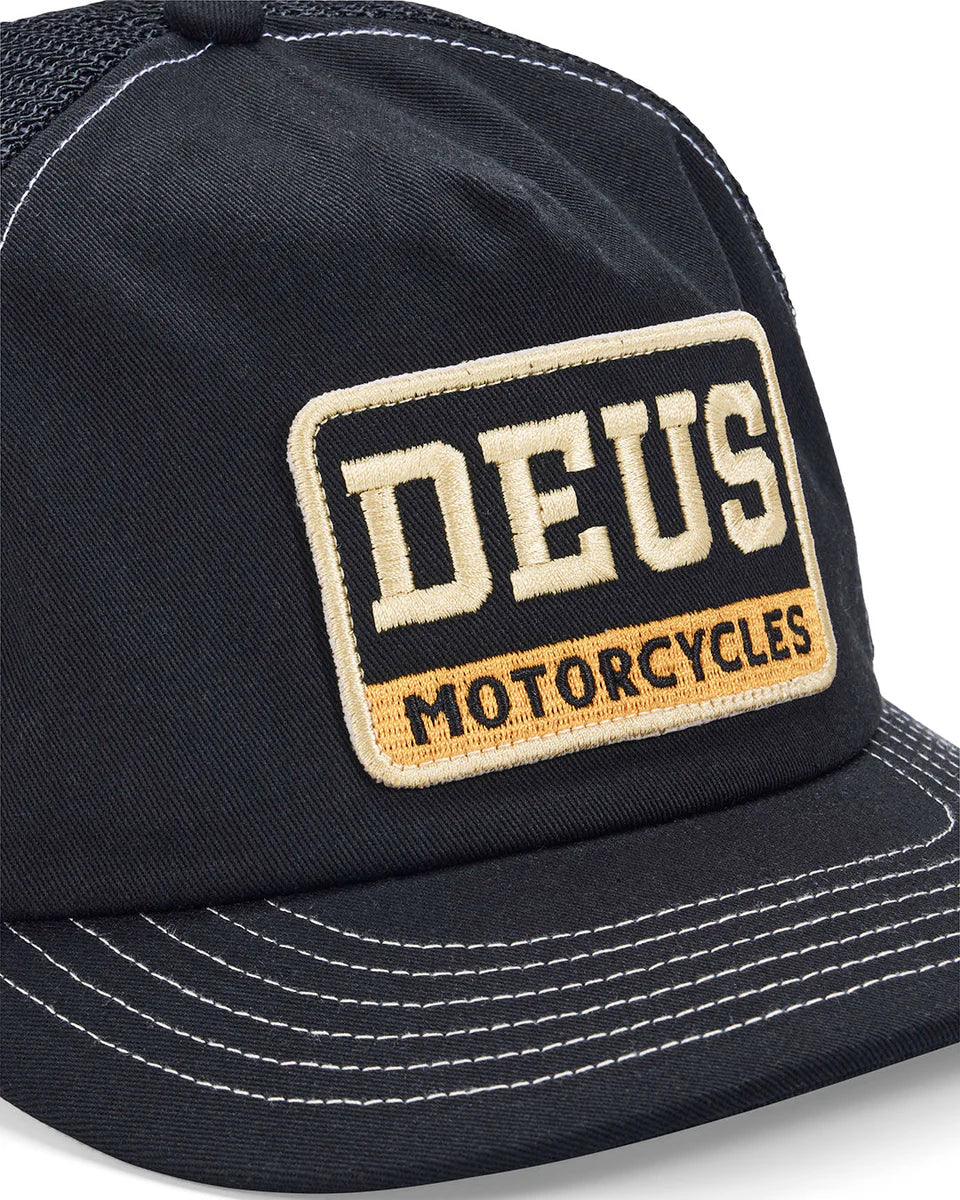 DEUS MALDEN TRUCKER CAP - BLACK
